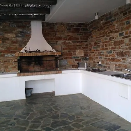 Gorgeous Seaside Willa Likorrevma